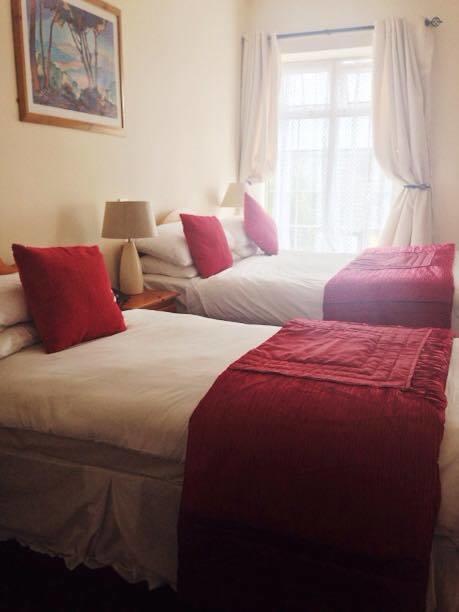 The Western Hotel Claremorris Habitación foto
