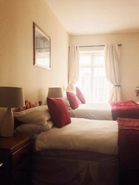 The Western Hotel Claremorris Habitación foto